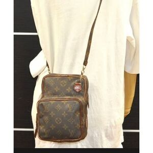 Louis Vuitton Amazon Shoulder Bag Vintage With Certificate of Authenticity